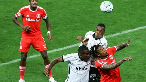 Internacional x Corinthians: veja as prováveis escalações para a partida