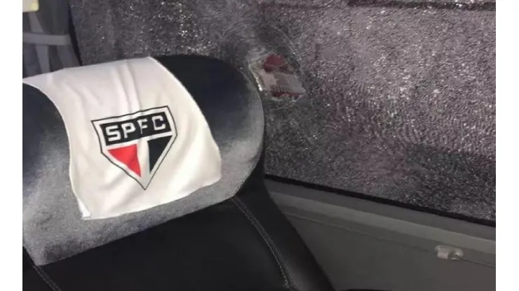 São Paulo torna parte de acusação contra torcida que atacou ônibus