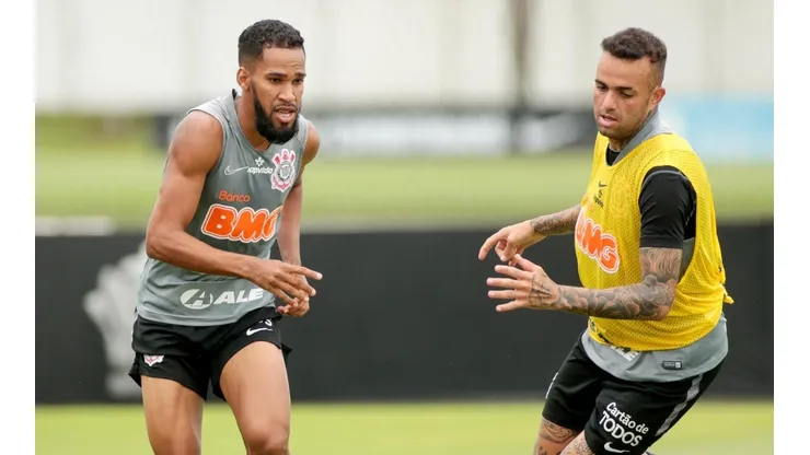 Dupla vem sendo contestada frequentemente pela Fiel - Foto: Rodrigo Coca/Agência Corinthians.