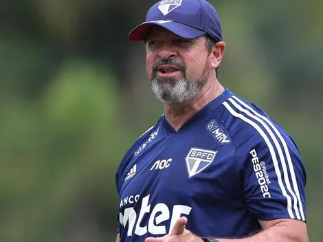 Sem Reinaldo e Léo, Vizolli indica titular contra Flamengo