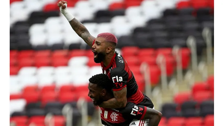 Flamengo vence Internacional por 2 a 1 e assume liderança na penúltima rodada