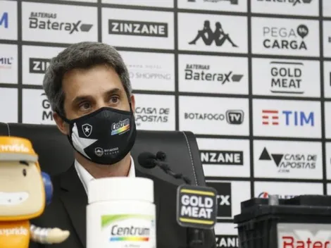 Eduardo Freeland age rápido no mercado e acerta contratação de atacante destaque da última Série B