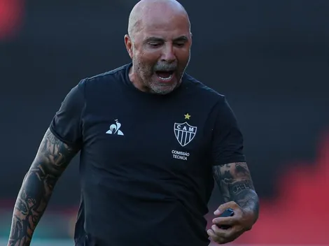 Lásaro Cândido não perdoa Sampaoli após expulsão em vitória do Atlético