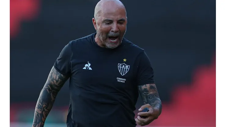 Treinador foi expulso no confronto - Foto: Pedro Souza/Flickr Oficial do Atlético/Divulgação.