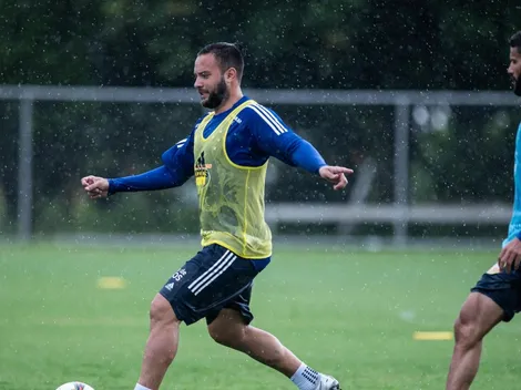 Botafogo busca contratação de meio-campista do Cruzeiro