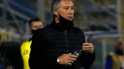 Santos não deve anunciar Ariel Holan antes de confirmar vaga na pré-Libertadores, segundo jornalista