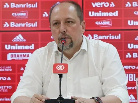 Barcellos é acionado e lateral do Inter vira alvo de São Paulo e Ceará