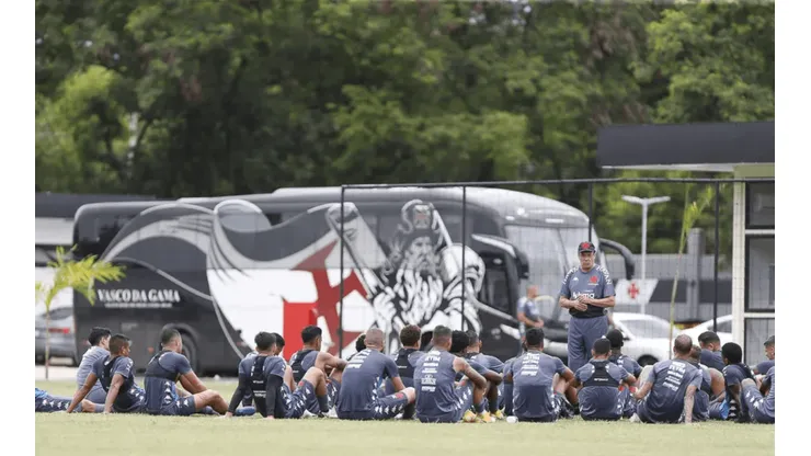 Imagens do treino do último sábado, antes da reunião com os torcedores
