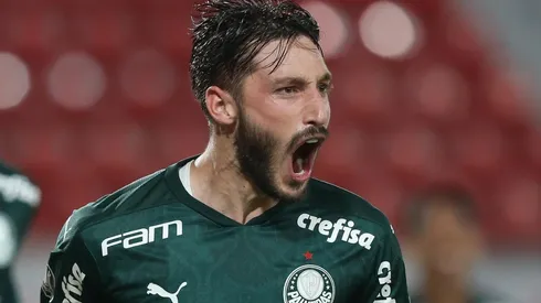 Abel terá retorno de Viña e outros titulares para o duelo contra o São Paulo