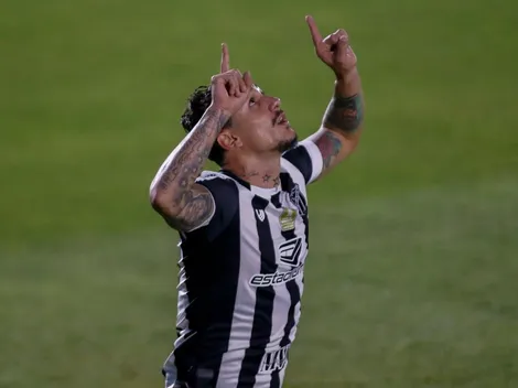 Vina renova contrato com o Ceará; meia despertou o interesse de diversos clubes