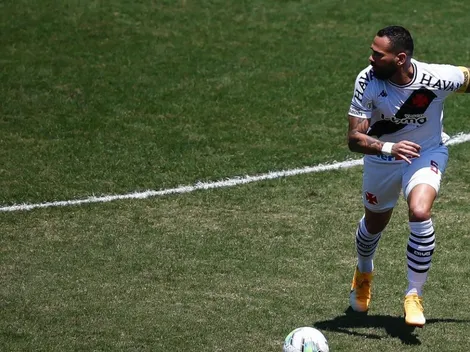 Após ser questionado pela torcida do Vasco, Leandro Castán se manifesta