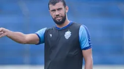 Luciano Castán foi apresentado no Coxa. Foto: Augusto Oliveira/CSA