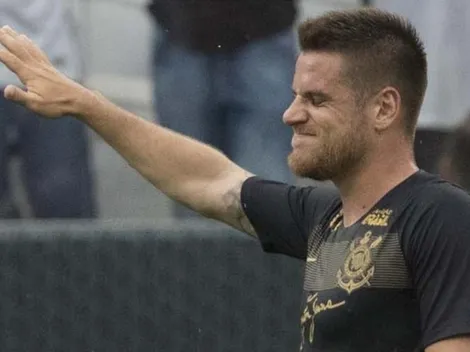 Ramiro puxa a fila e Fiel cria "lista de dispensas" com 11 nomes no Corinthians