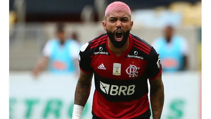 Gabigol comemorando gol — Foto: Getty Images