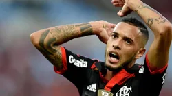 Paulinho zoa o Vasco na web — Foto: Getty Images