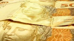 Governo estuda a volta da concessão do Auxílio Emergencial