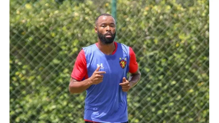 Marcão recebe sondagens de times do Brasileirão