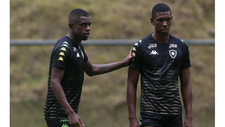 Kanu é alvo do São Paulo. Vitor Silva/Botafogo