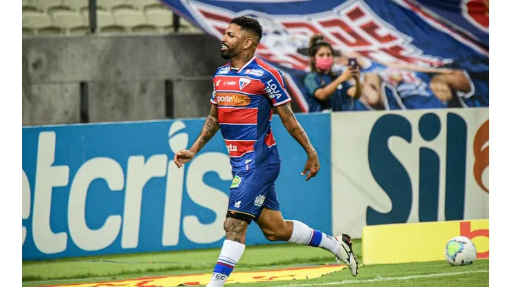 Vasco é goleado pelo Fortaleza e segue na zona de rebaixamento
