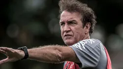 Cuca durante treinamento — Foto: Ivan Storti/Santos FC