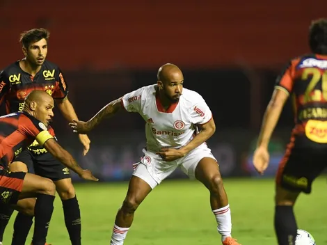 Torcedores do Flamengo fazem promessas para Sport vencer Inter