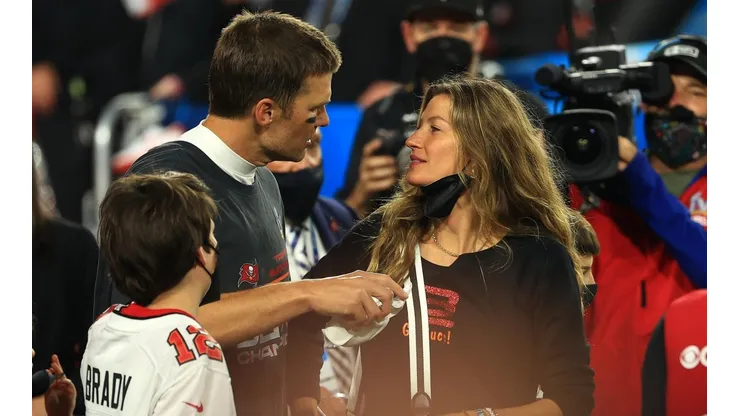 Gisele Bundchen, esposa de Tom Brady, postou uma declaração para o marido (Crédito: Getty Images)