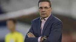 Luxa vem tentando reerguer o Vasco na competição - Foto: Getty Images.