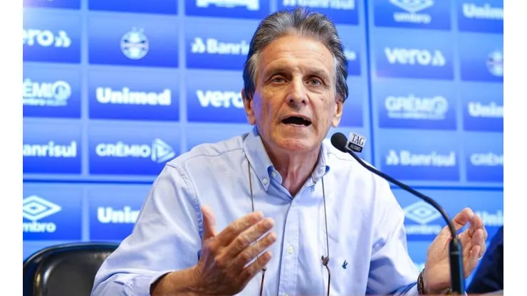 Atacante deve ser emprestado pela diretoria tricolor. Lucas Uebel/Divulgação Grêmio