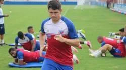 Osvaldo: se machucou contra o Coritiba (Enderson Moreira: recuperado da Covid-19 e de volta à beira do gramado (Foto: Bruno Oliveira/Fortaleza EC/Divulgação)