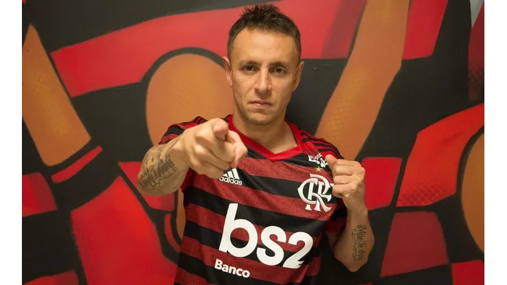Rafinha deve retornar ao Fla - Foto: Alexandre Vidal/CRF.