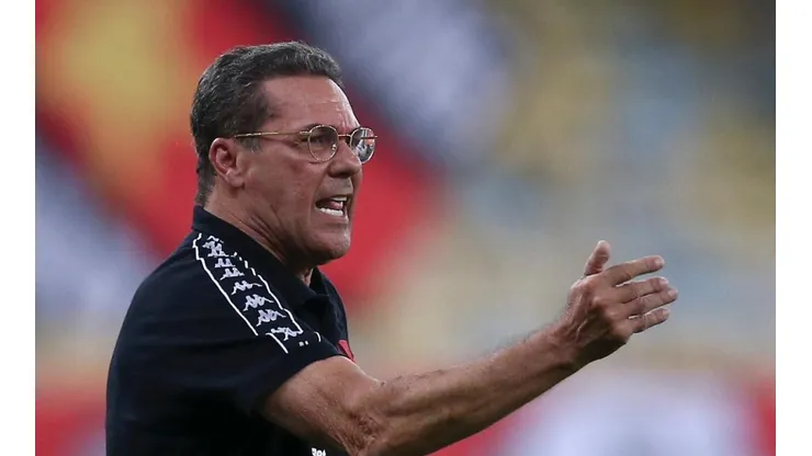 Luxa tem moral no Vascão — Foto: Getty Images