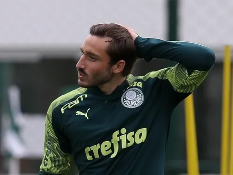 Real Madrid prepara oferta astronômica para tirar Viña do Palmeiras