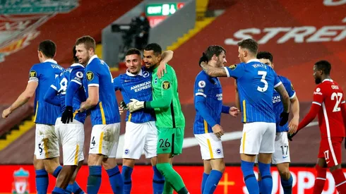 Liverpool é surpreendido pelo Brighton e vê City disparar na liderança da Premier League