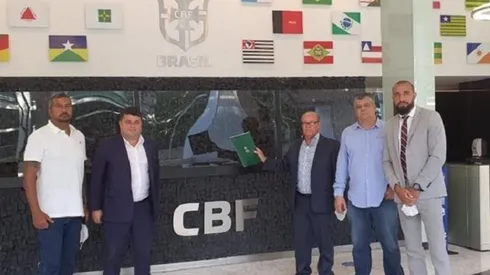 Torcedor e advogado na CBF. (Foto: GE)