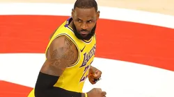 Duas mulheres são expulsas de jogo da NBA por discutirem com LeBron James