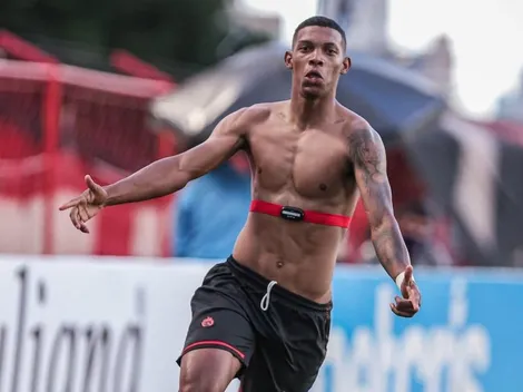 Brasileirão: Atlético-GO vence por 2 a 1 o São Paulo, que fica mais longe do título