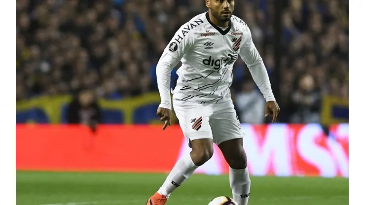 Jonathan deve ser novidade. Divulgação/Athletico