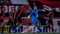 O Atlético-GO venceu o São Paulo por 2 a 1