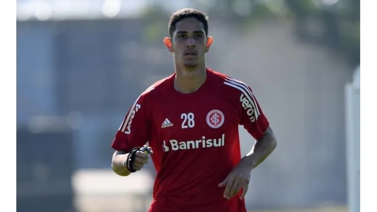 Praxedes se une ao trio e vem dando resultado - Foto: Ricardo Duarte/Internacional.