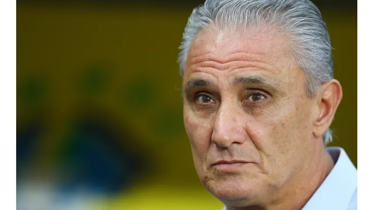Tite e mais sete membros da comissão técnica da Seleção vão assistir a partida