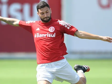 Boschilia evolui e se manifesta sobre retorno aos gramados pelo Inter