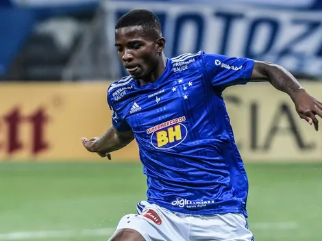 Descontente com diretoria, Cacá recebe oferta de time japonês