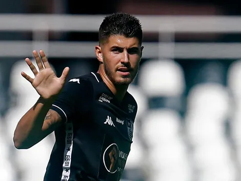Botafogo recebe proposta por Pedro Raul e pode se livrar de pagar bolada ao atacante