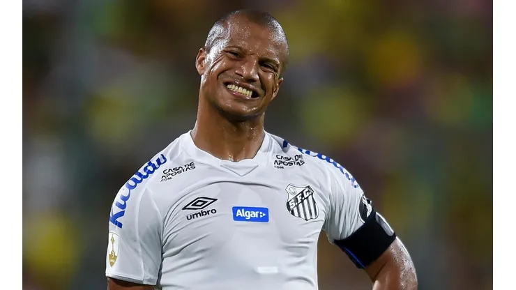 No radar de rivais, Sánchez surpreende com planos: "Passo por um momento atípico"