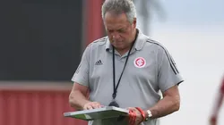 Abel vem aproveitando a boa fase do jogador - Foto: Ricardo Duarte/Internacional.