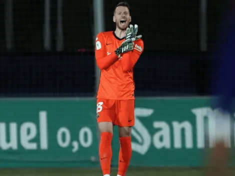 Barcelona tem dívida milionária com o Athletico por Neto