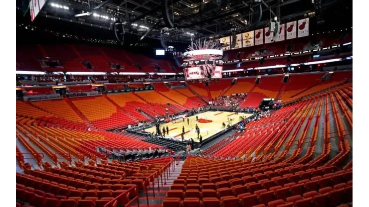 Miami Heat terá cães farejadores de covid na volta de público em seu ginásio