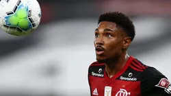 Vitinho não vive grande fase no Fla — Foto: Getty Images