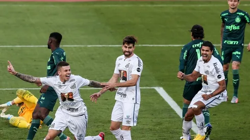 Palmeiras x Santos se enfrentam neste sábado (30), pela final da Libertadores