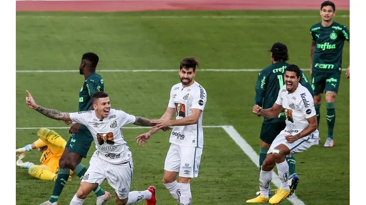 Palmeiras x Santos se enfrentam neste sábado (30), pela final da Libertadores